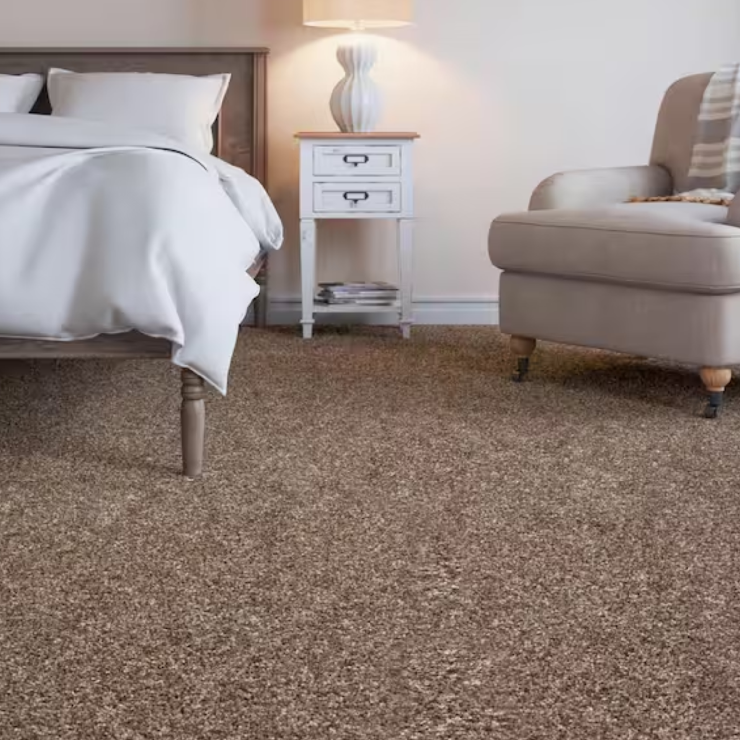Modern home with clean carpet