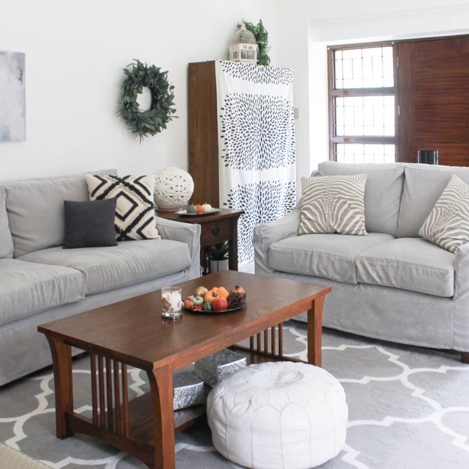 Modern home with clean carpet